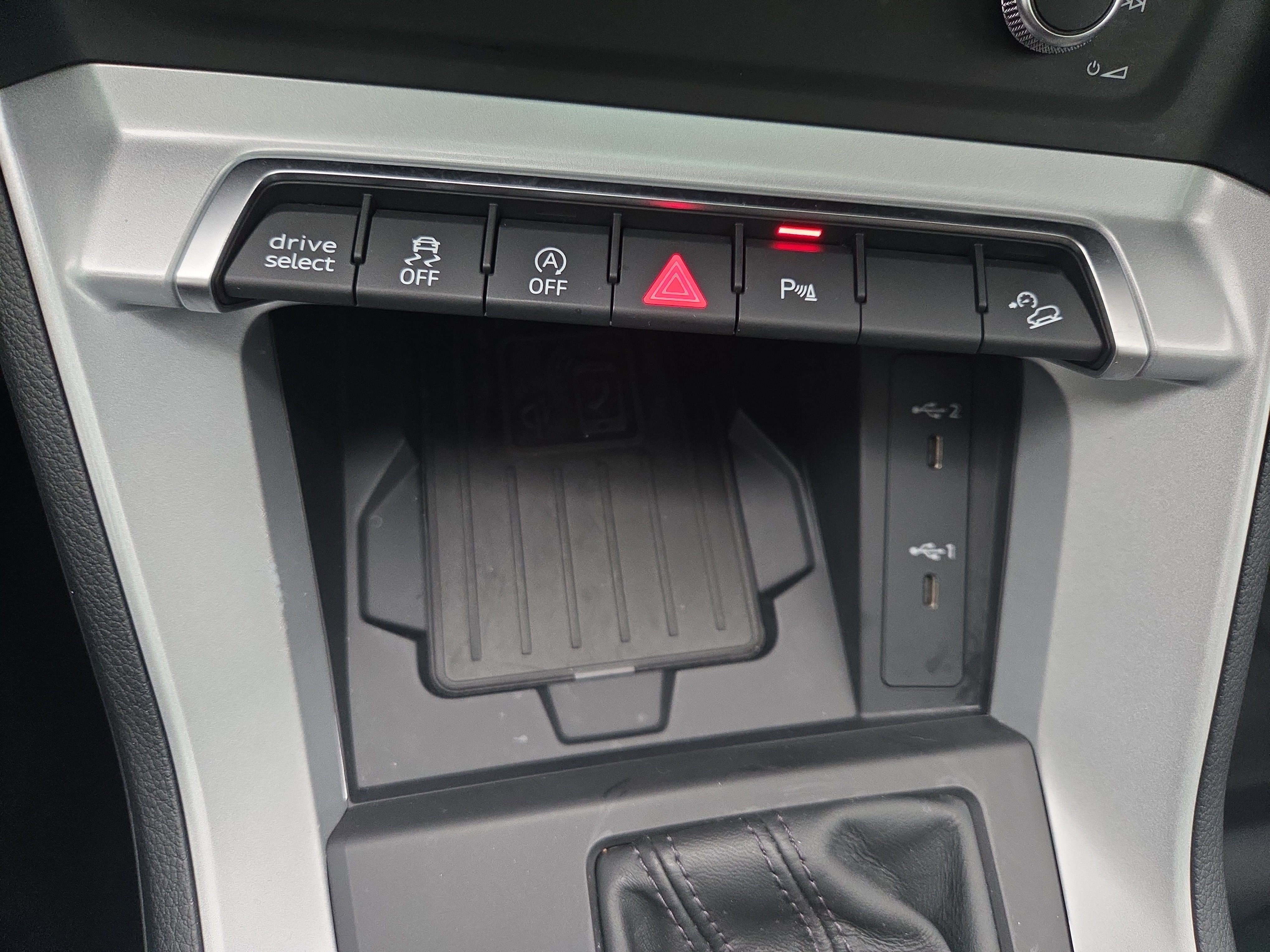 Used 2022 Audi Q3 2.0T Premium Plus w/ Premium Plus Package image 15