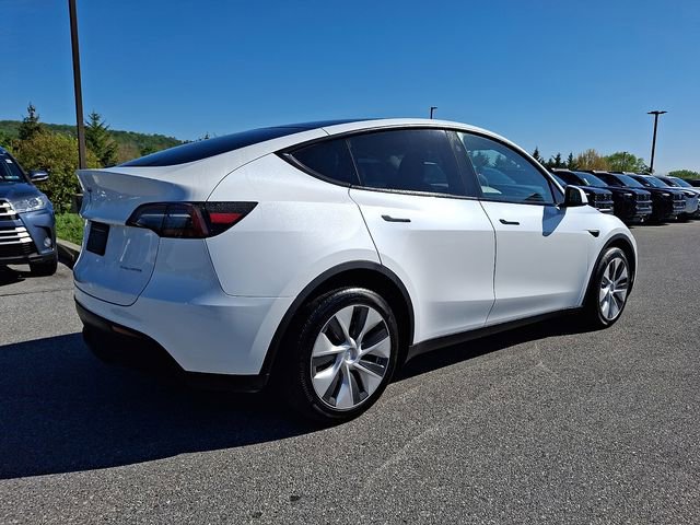 Used 2023 Tesla Model Y Long Range AWD/4WD image 6