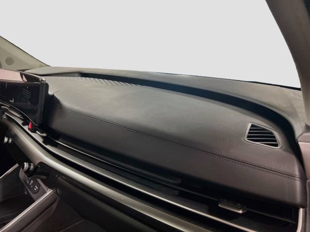 New 2027 Kia Carnival SX w/ Dark Edition Package FWD image 32