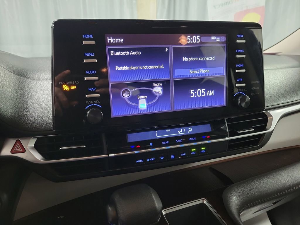 Used 2022 Toyota Sienna LE image 15