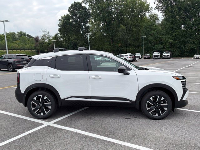 New 2026 Nissan Kicks SV w/ Cold Weather Package AWD/4WD image 9
