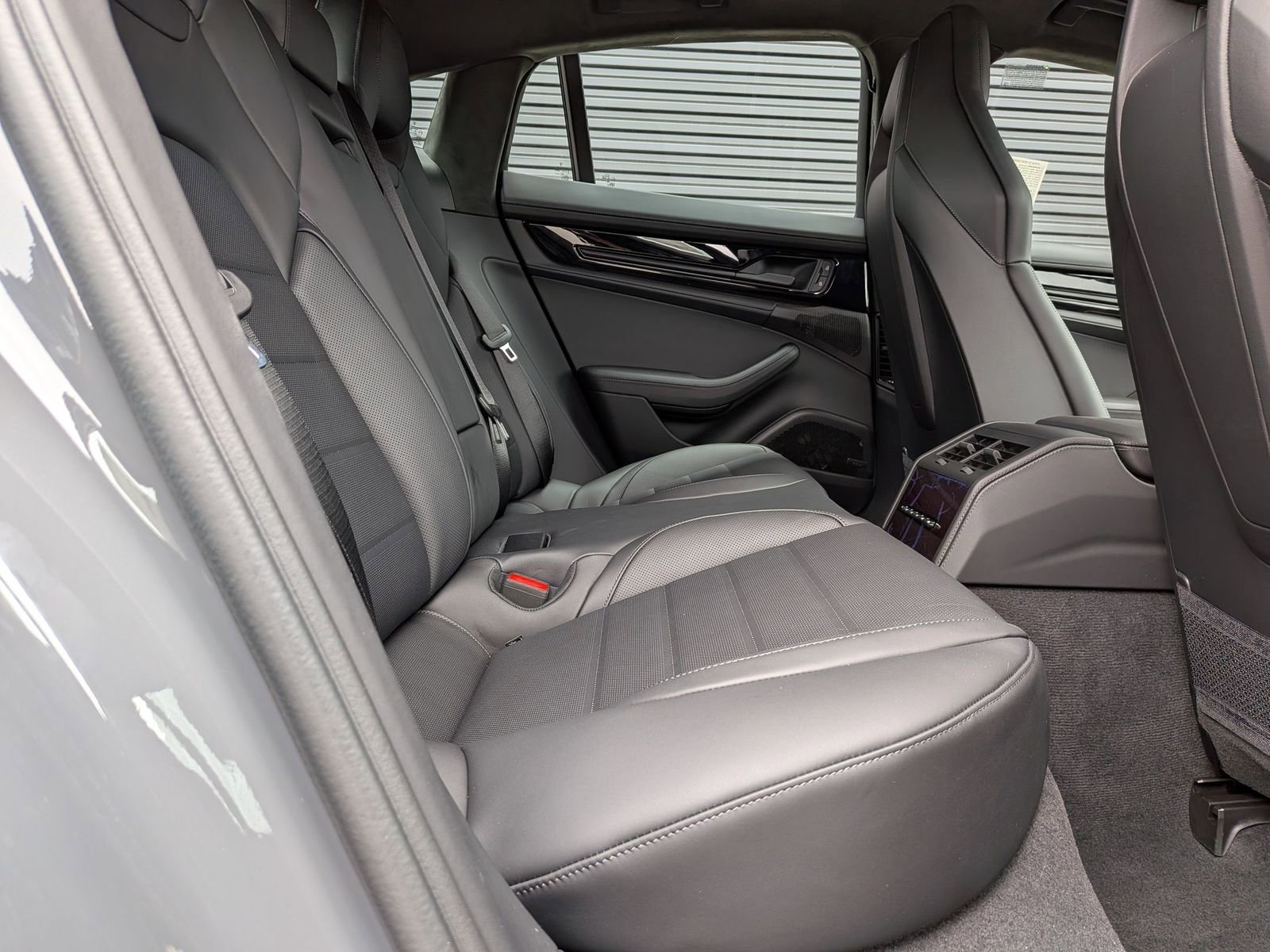 New 2026 Porsche Panamera 4 image 24
