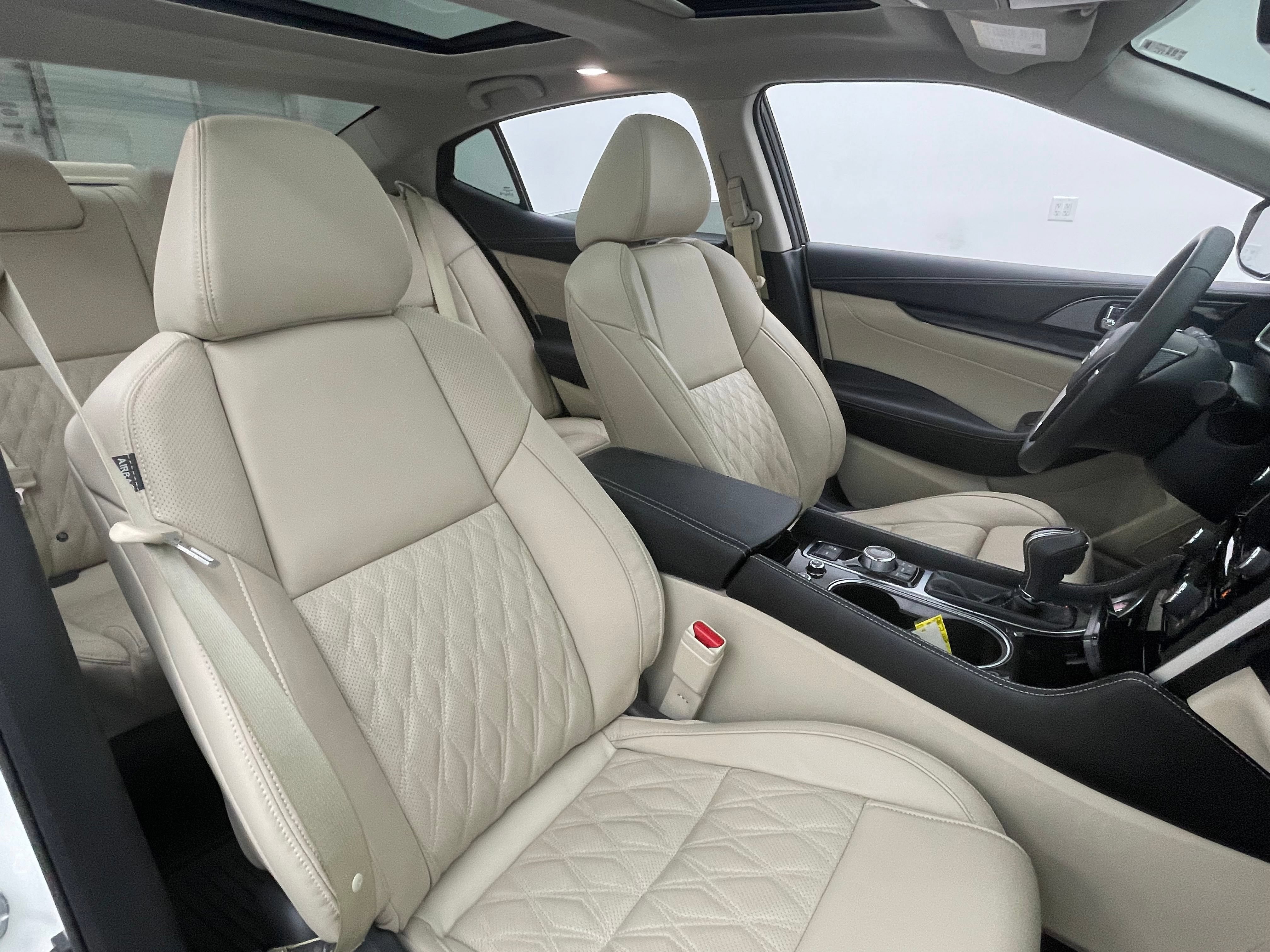 Used 2023 Nissan Maxima Platinum w/ Sport Mat Group FWD image 37