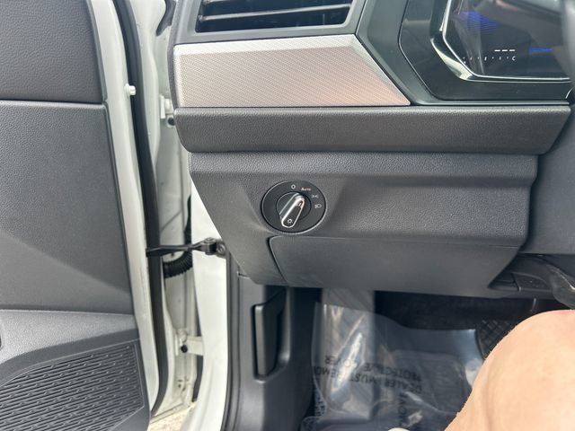 Used 2023 Volkswagen Jetta S image 28