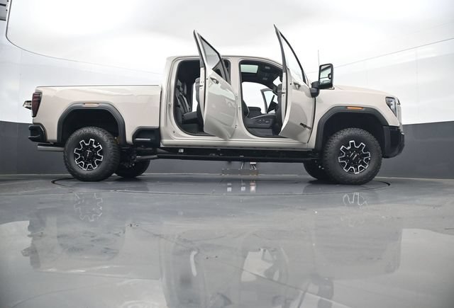 New 2026 GMC Sierra 2500 AT4X w/ LPO, Black Badging Package AWD/4WD image 33