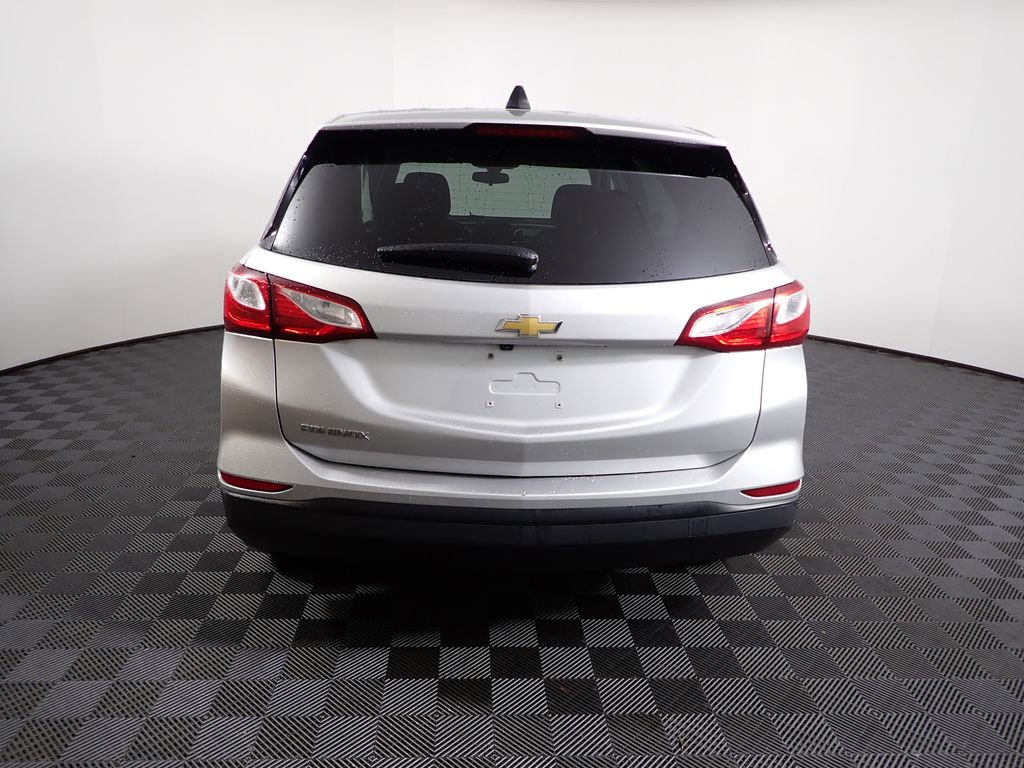 Used 2019 Chevrolet Equinox LS w/ LS Convenience Package image 11