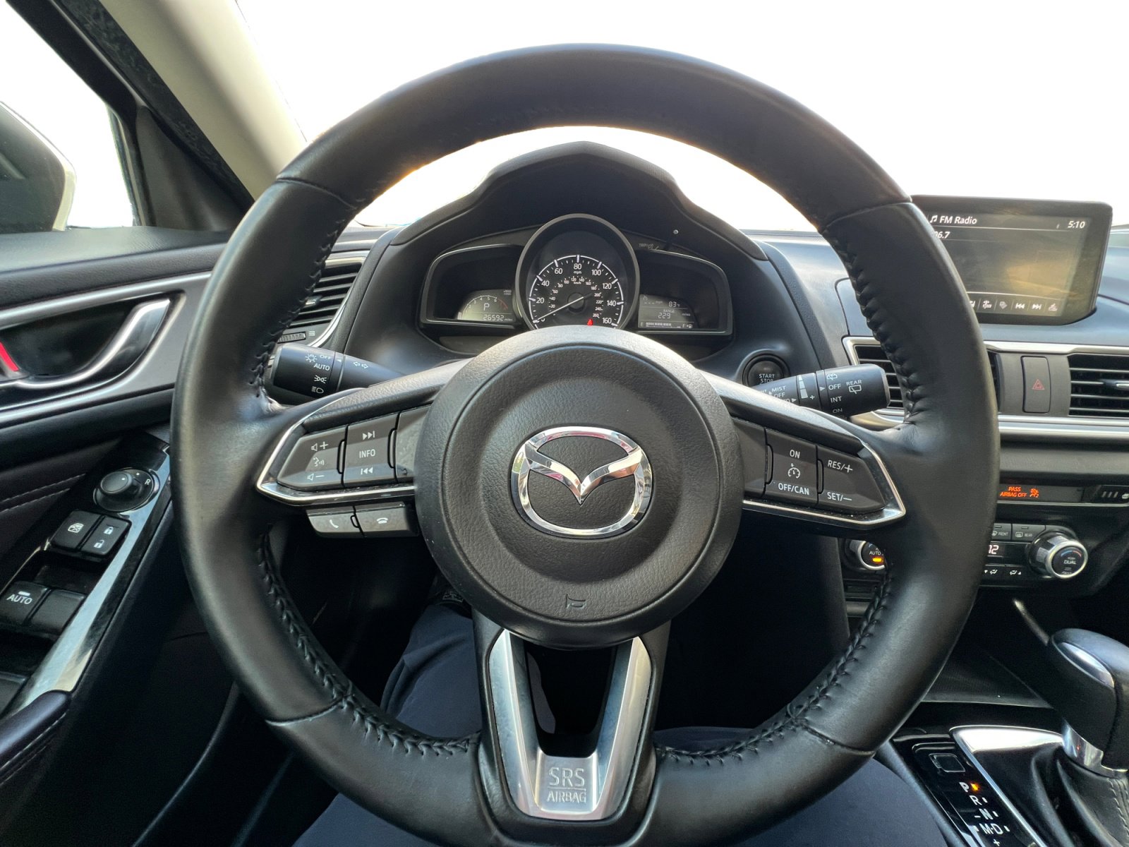 Used 2018 MAZDA MAZDA3 Touring image 14