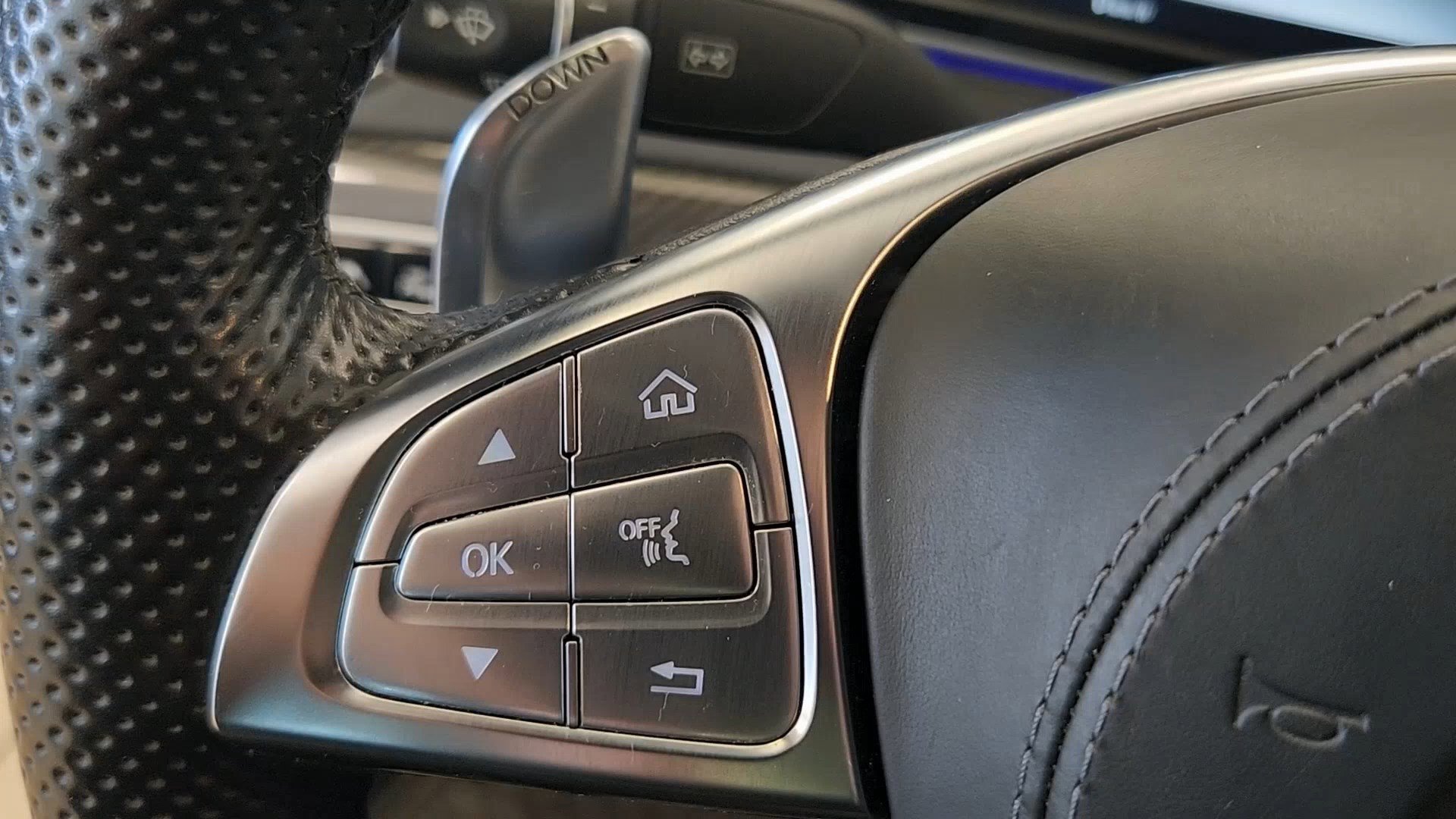 Used 2017 Mercedes-Benz S 63 AMG 4MATIC Sedan image 11