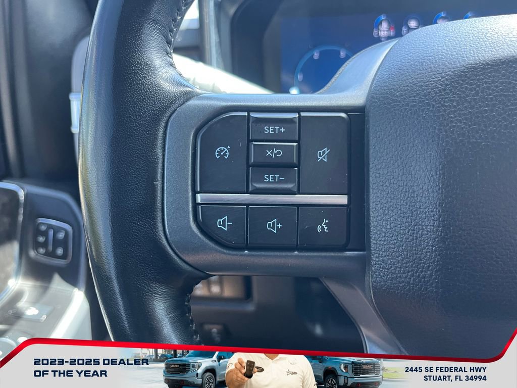 Used 2024 Ford F350 Lariat w/ Black Appearance Package image 19