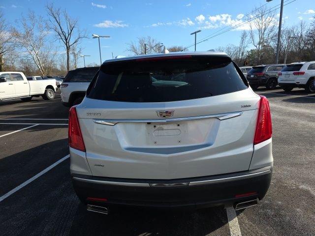 Used 2017 Cadillac XT5 Luxury w/ Driver Awareness Package image 19