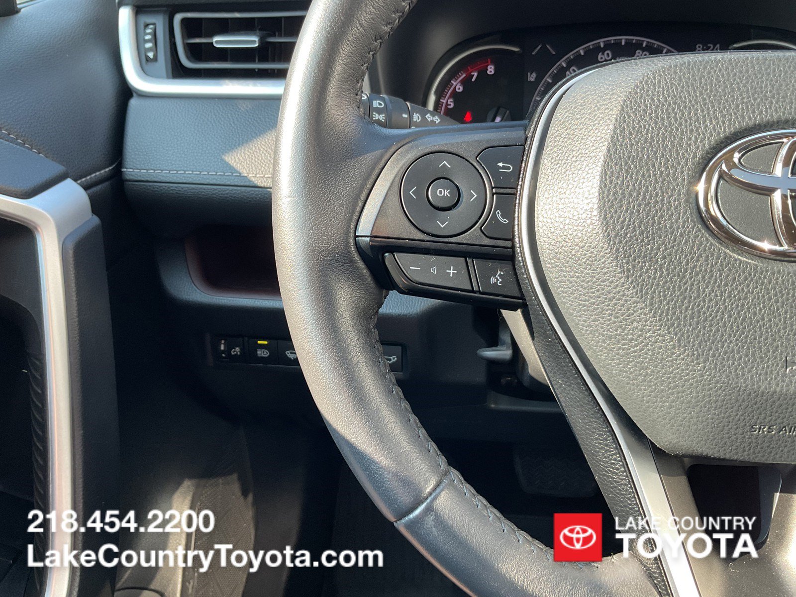 Used 2021 Toyota RAV4 Limited w/ Limited Grade Weather Package AWD/4WD image 26
