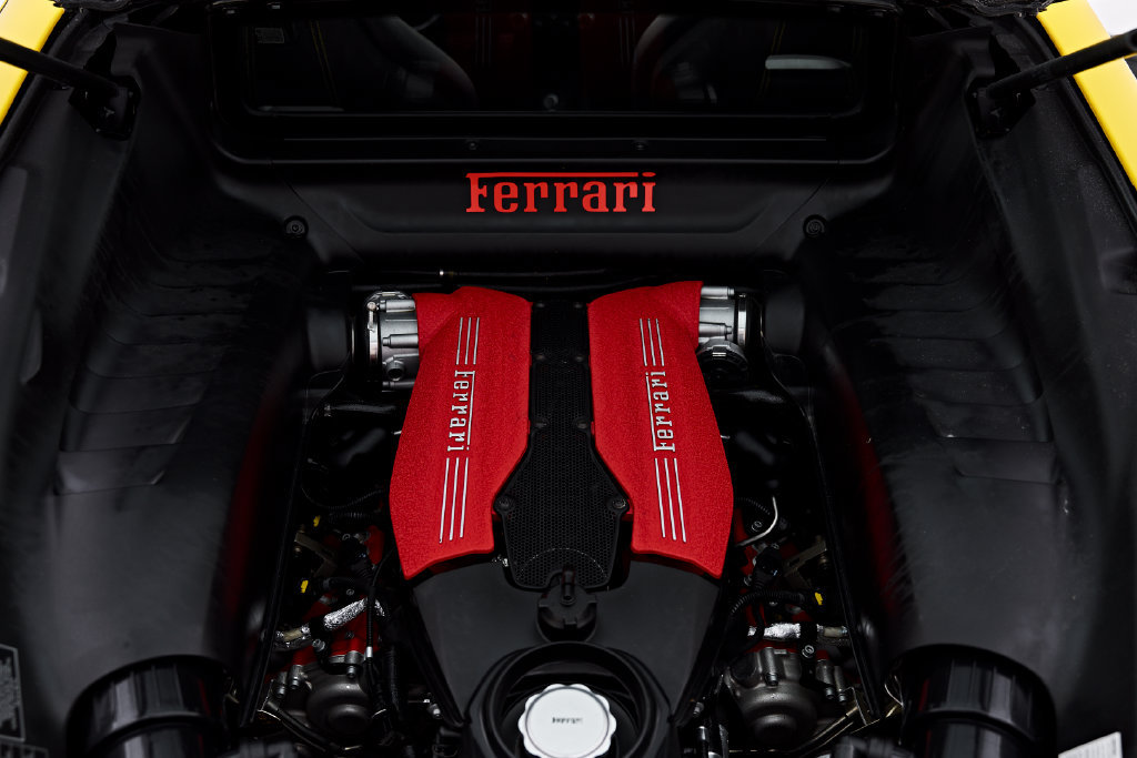 Used 2017 Ferrari 488 GTB RWD image 33
