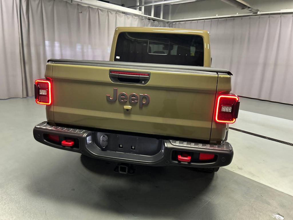 Used 2025 Jeep Gladiator Rubicon AWD/4WD image 6