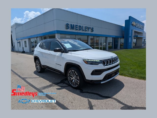 Used 2023 Jeep Compass Limited AWD/4WD image 1
