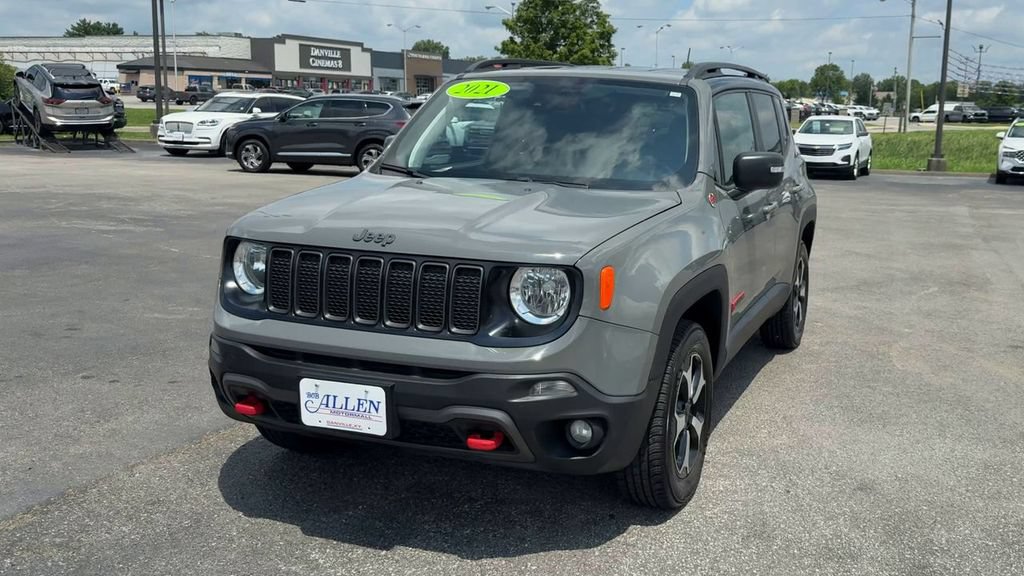 Used 2021 Jeep Renegade Trailhawk AWD/4WD image 2