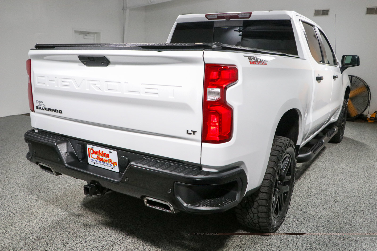 Used 2021 Chevrolet Silverado 1500 LT Trail Boss w/ Convenience Package II AWD/4WD image 7
