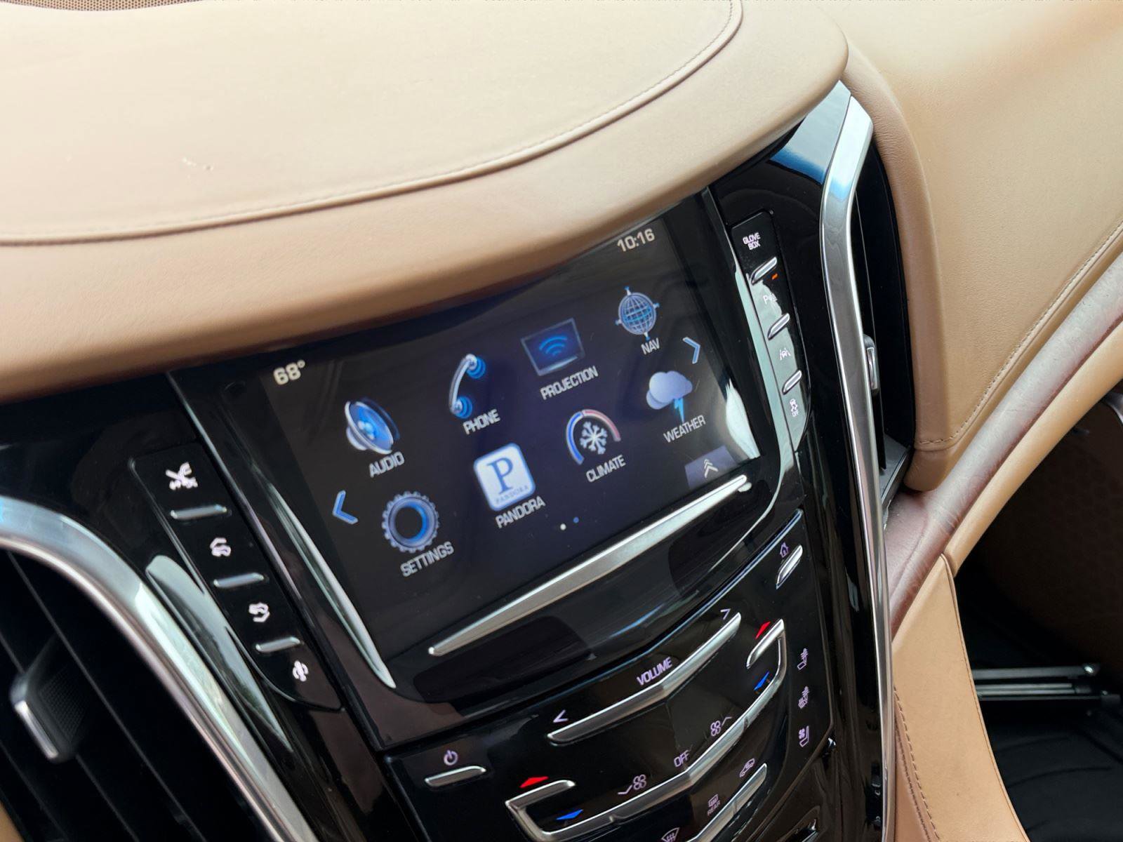 Used 2016 Cadillac Escalade Platinum AWD/4WD image 22