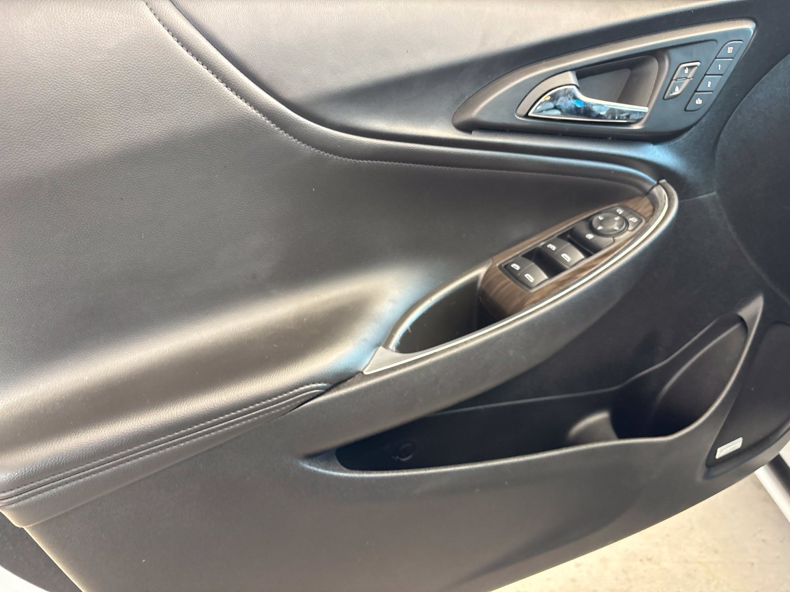 Used 2024 Chevrolet Malibu LT FWD image 10