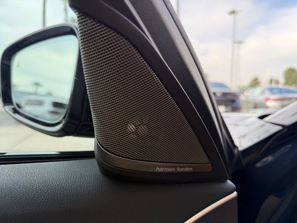 Used 2023 BMW 540i w/ M Sport Package image 6