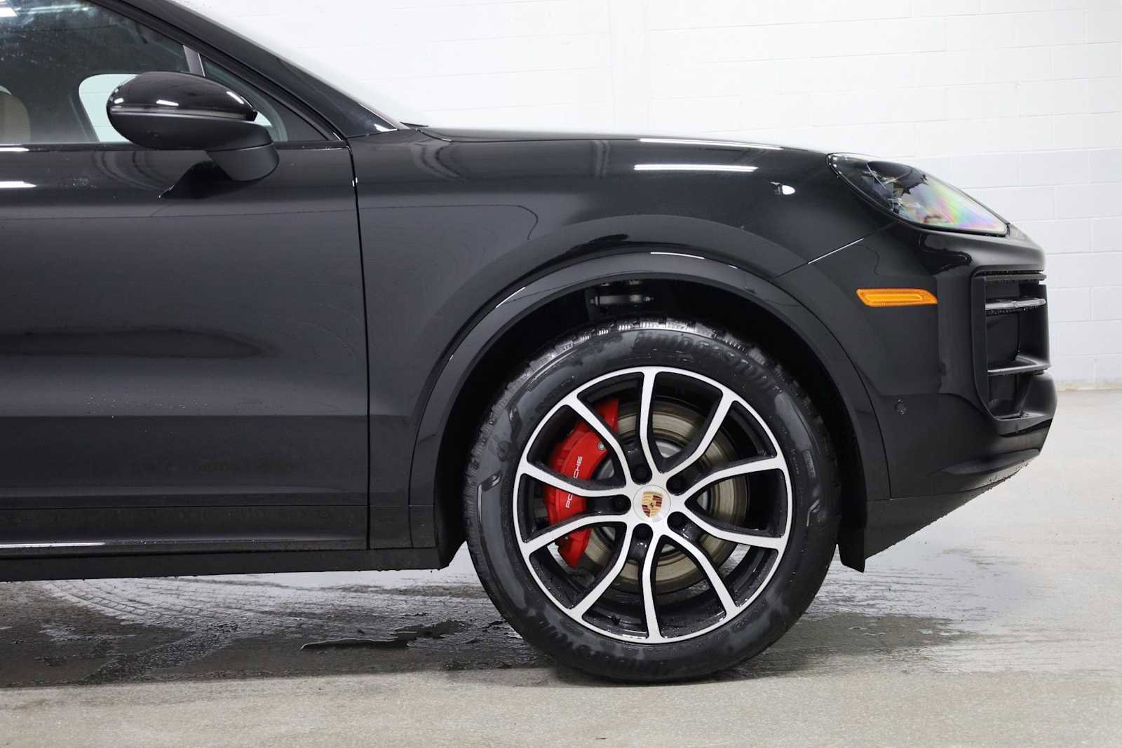 New 2026 Porsche Cayenne S image 11