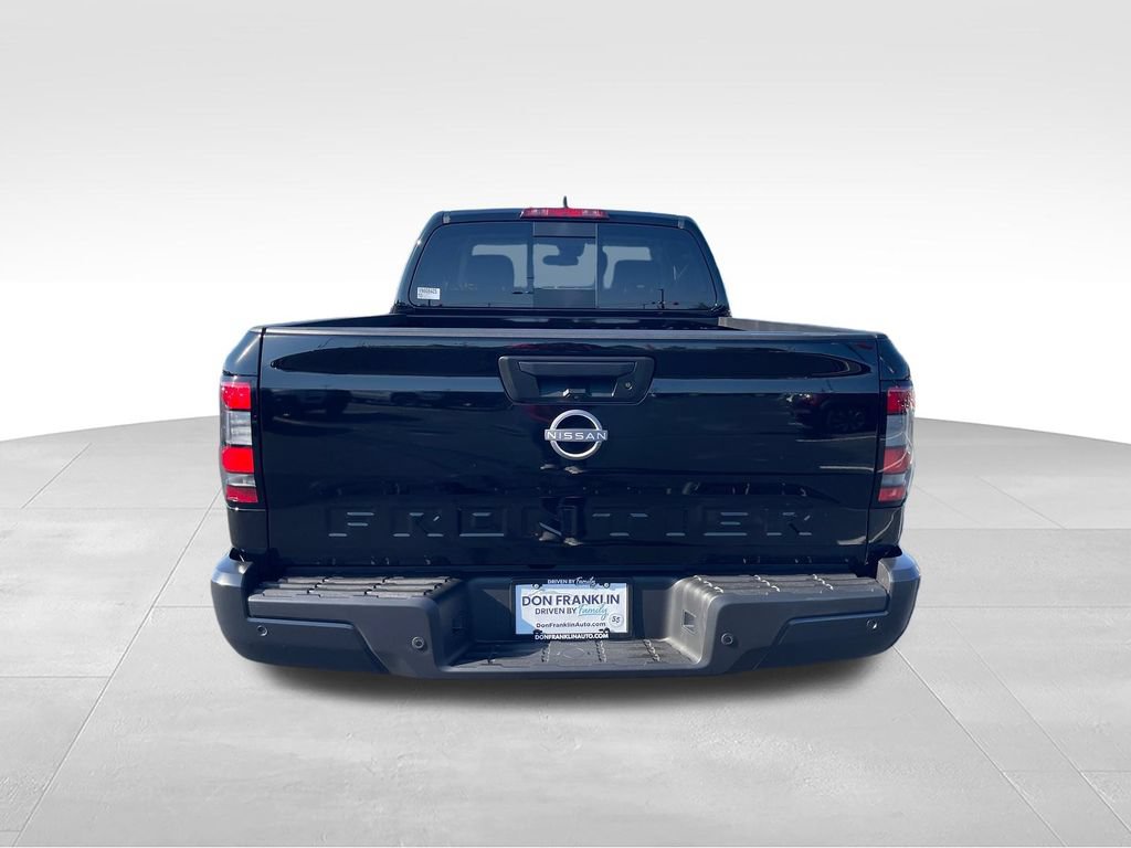 New 2027 Nissan Frontier S RWD image 4