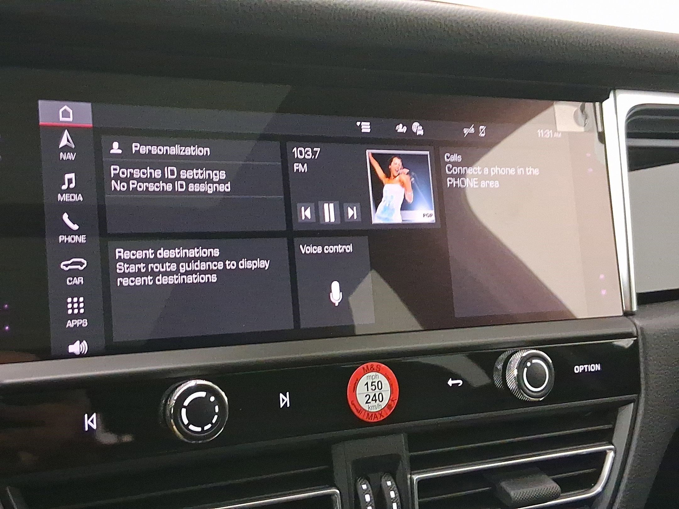 Used 2026 Porsche Macan image 24