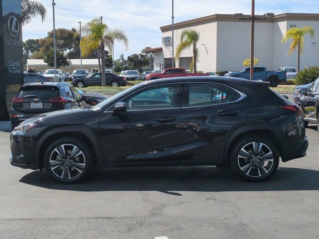 Used 2023 Lexus UX 250h FWD image 8