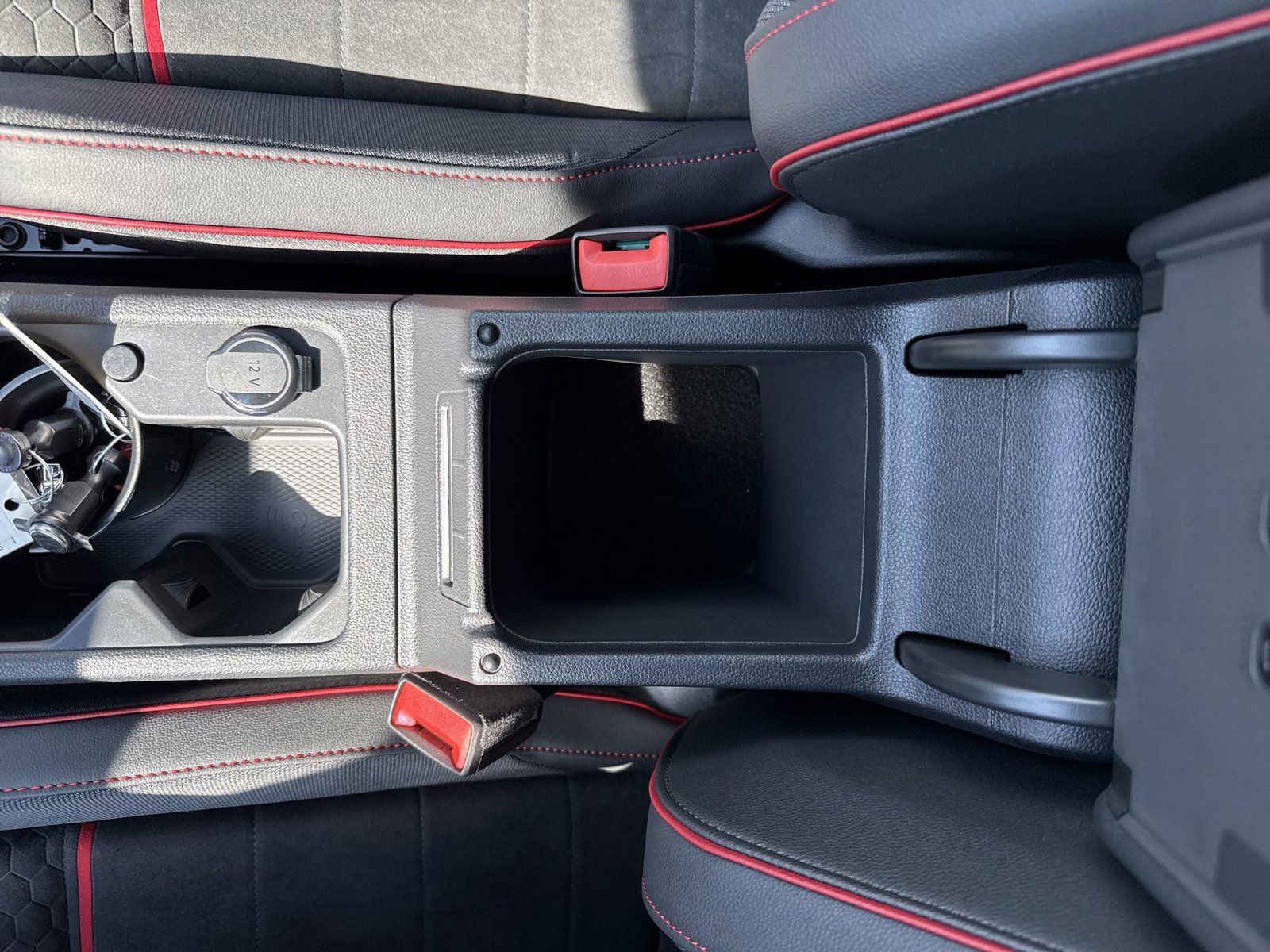 New 2026 Volkswagen GTI SE FWD image 23