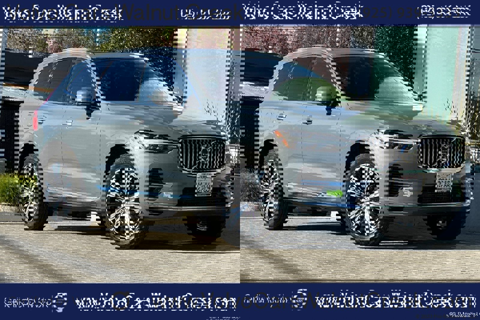 Certified 2023 Volvo XC60 T8 Plus image 1