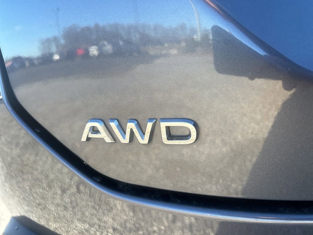 Used 2025 Honda Pilot Touring image 34