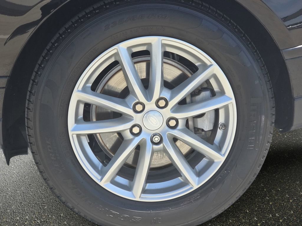 Used 2019 Land Rover Range Rover image 37