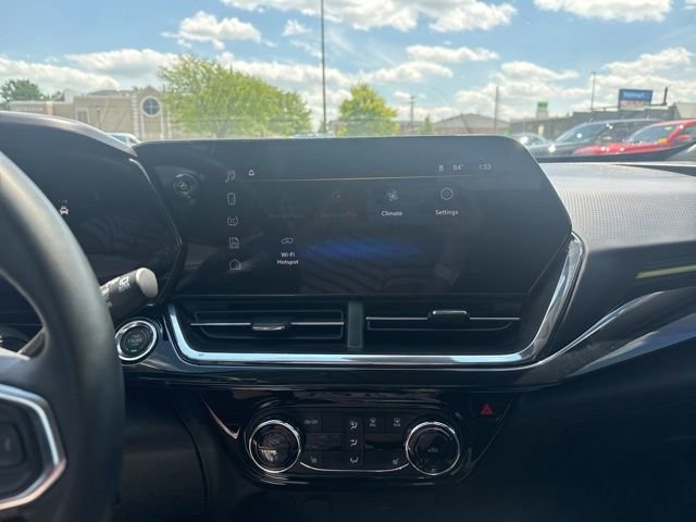 Used 2025 Chevrolet Trax ACTIV w/ Driver Confidence Package FWD image 19