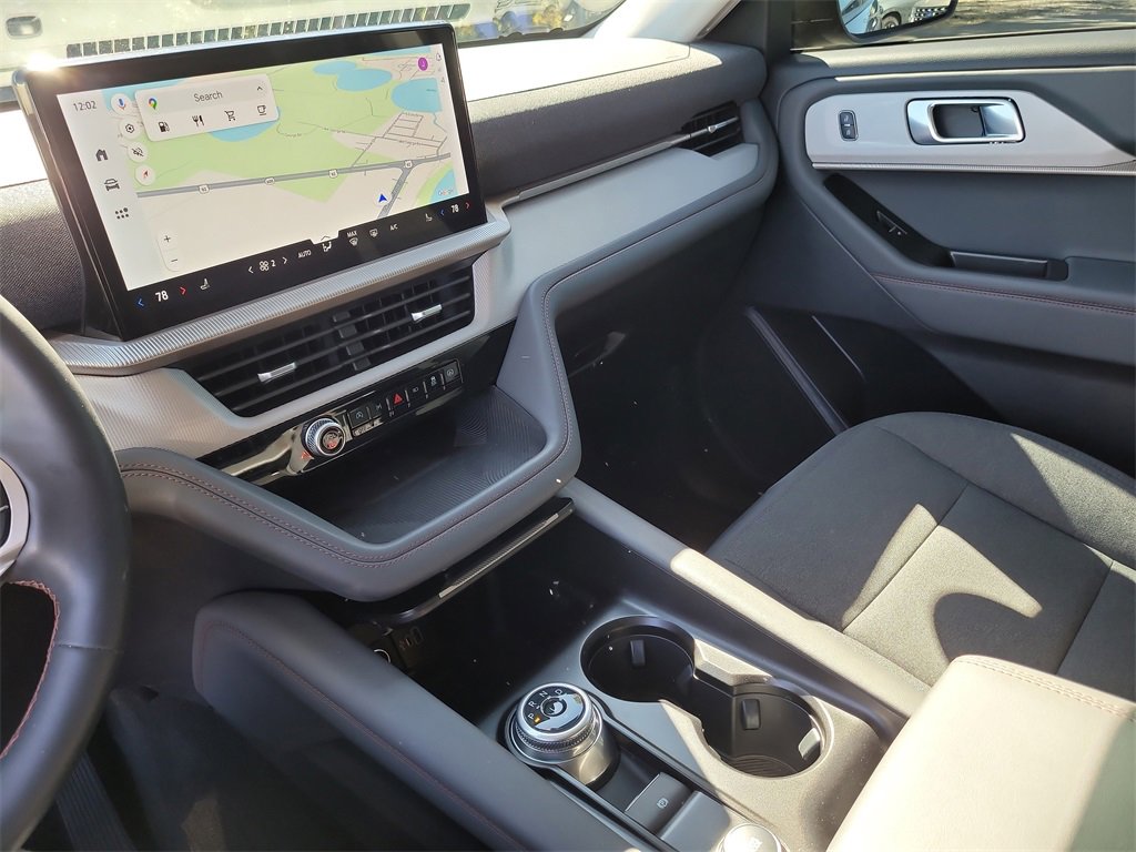 Used 2025 Ford Explorer Active image 20