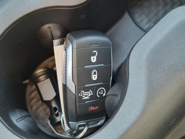 New 2027 RAM 1500 Laramie AWD/4WD image 10