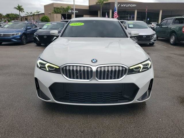 Used 2023 BMW 330i Sedan w/ M Sport Package RWD image 2