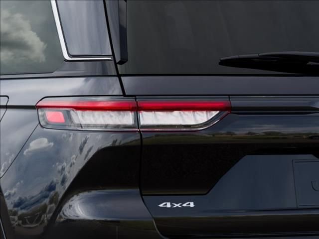 New 2025 Jeep Grand Cherokee Overland w/ Adv Protech Group III image 9