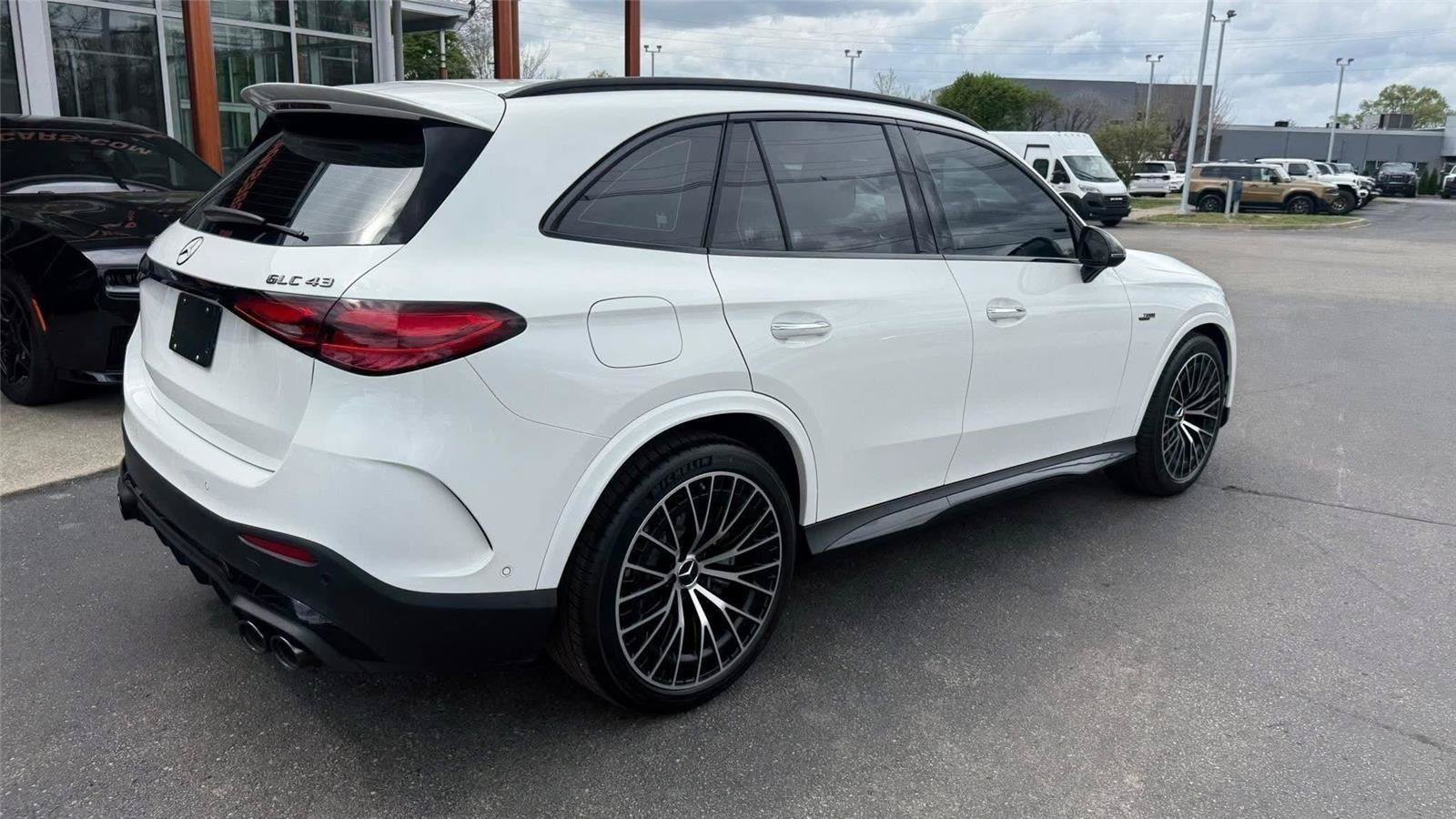 Used 2026 Mercedes-Benz GLC 43 AMG 4MATIC image 36