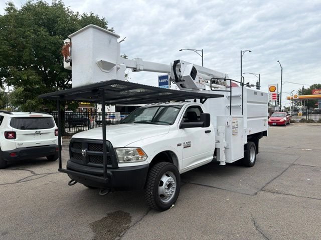 Used 2017 RAM 5500 Tradesman w/ Payload Upgrade Package AWD/4WD image 2