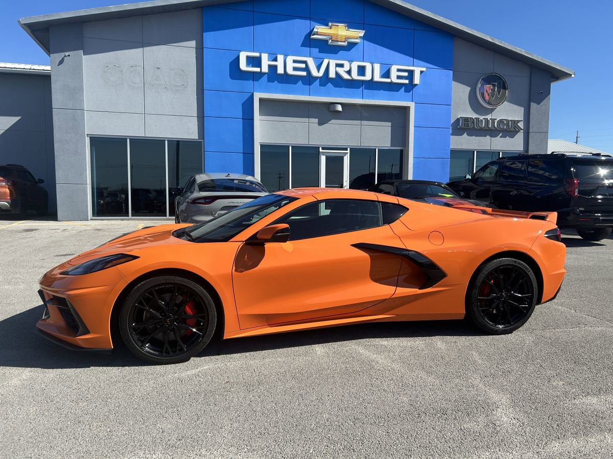 Used 2023 Chevrolet Corvette Stingray Coupe w/ Z51 Performance Package image 4