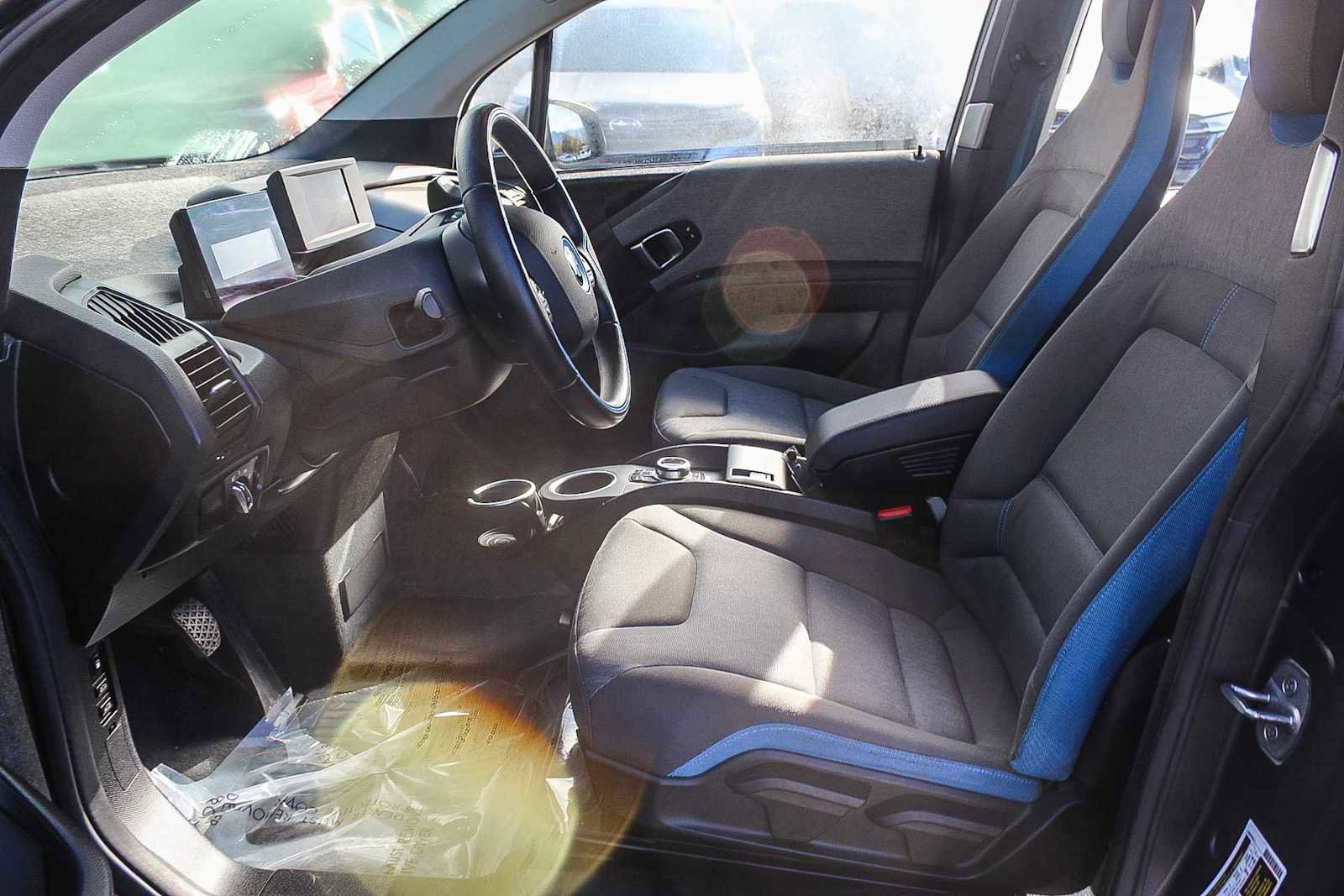 Used 2017 BMW i3 w/ Range Extender image 17