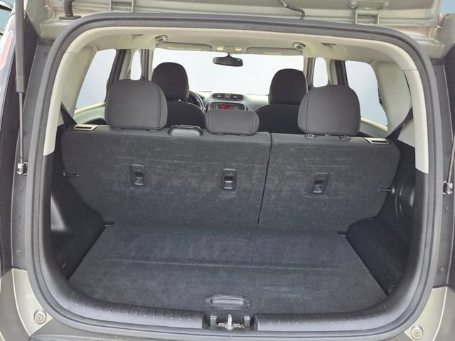 Used 2014 Kia Soul FWD image 9