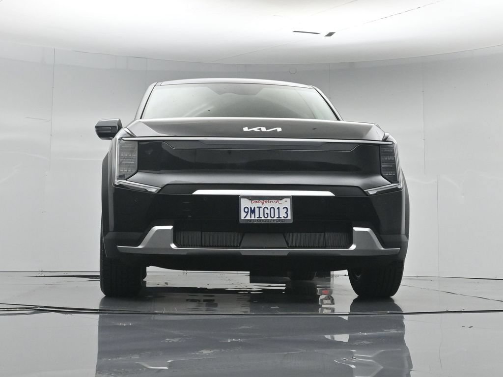 Used 2024 Kia EV9 Light Long Range RWD image 50