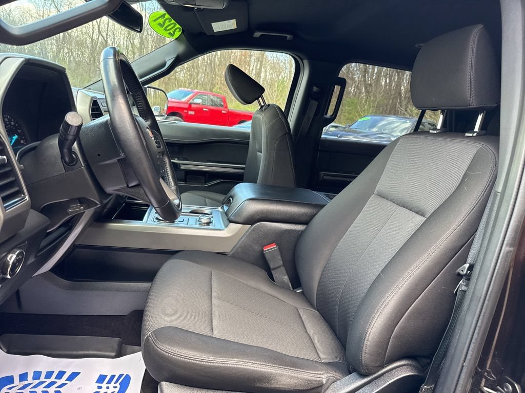 Used 2021 Ford Expedition XLT AWD/4WD image 13