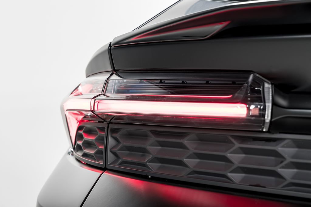 Used 2025 Lamborghini Urus SE image 62