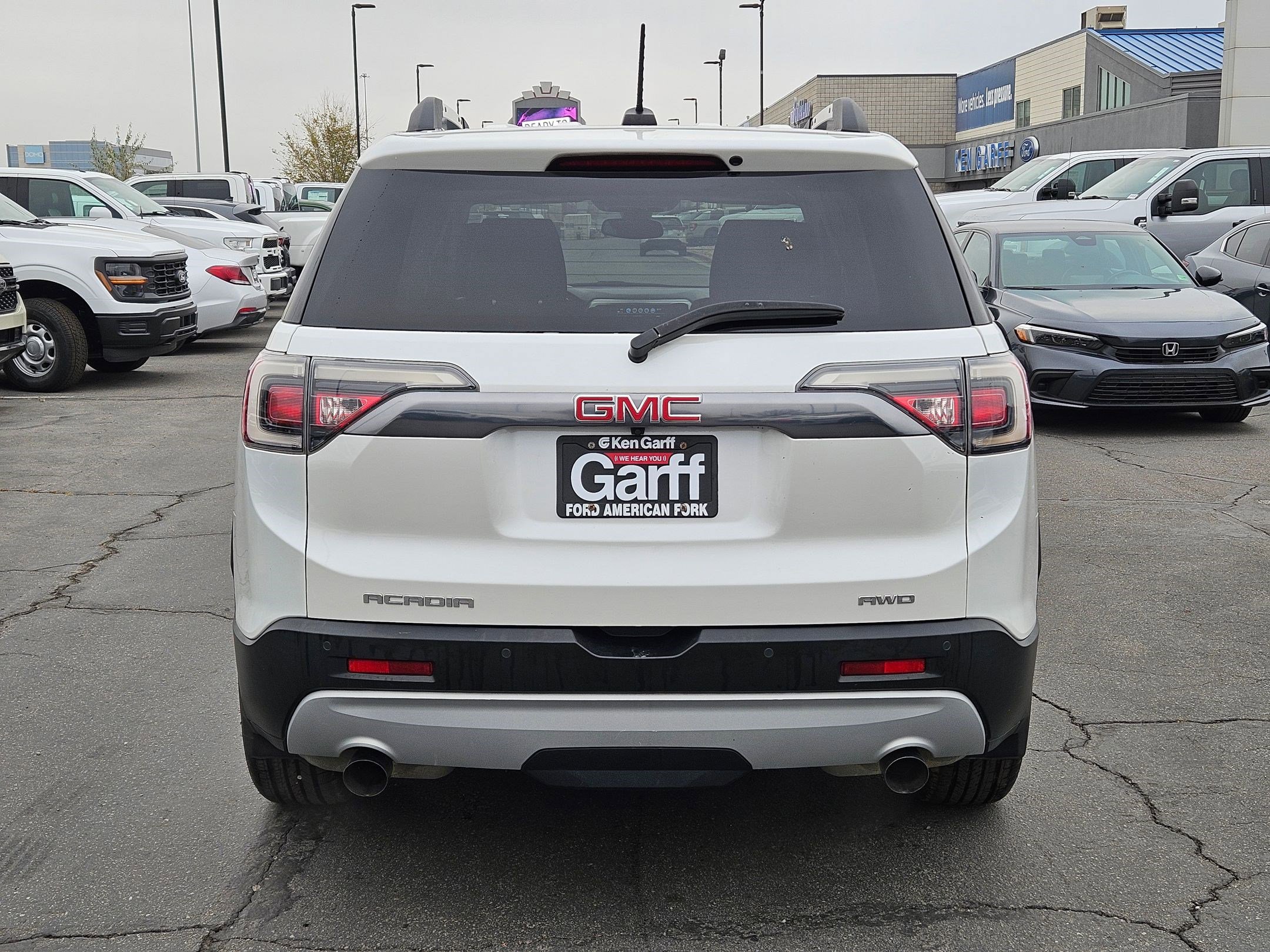 Used 2019 GMC Acadia SLT image 7