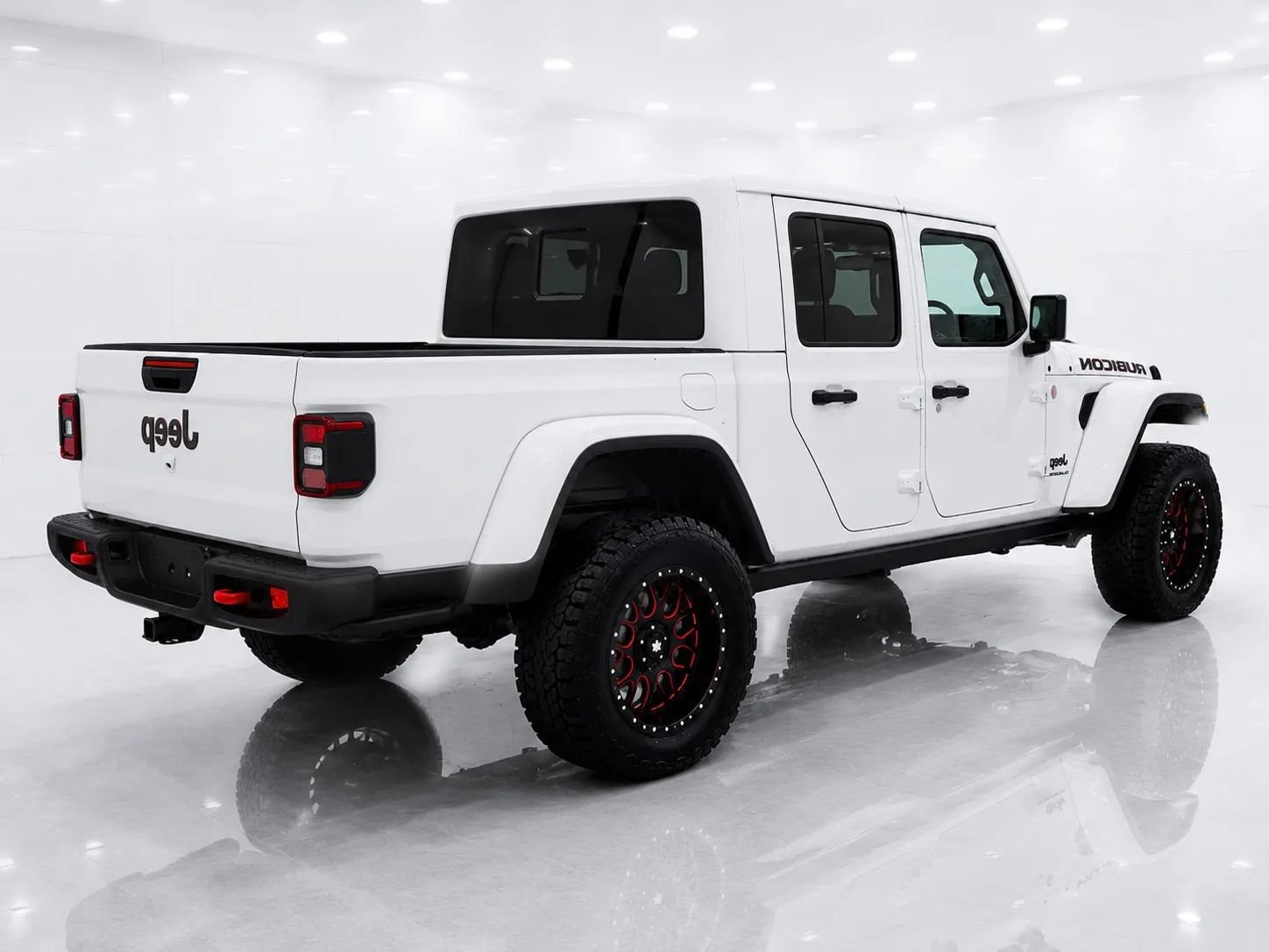 Used 2021 Jeep Gladiator Rubicon AWD/4WD image 5