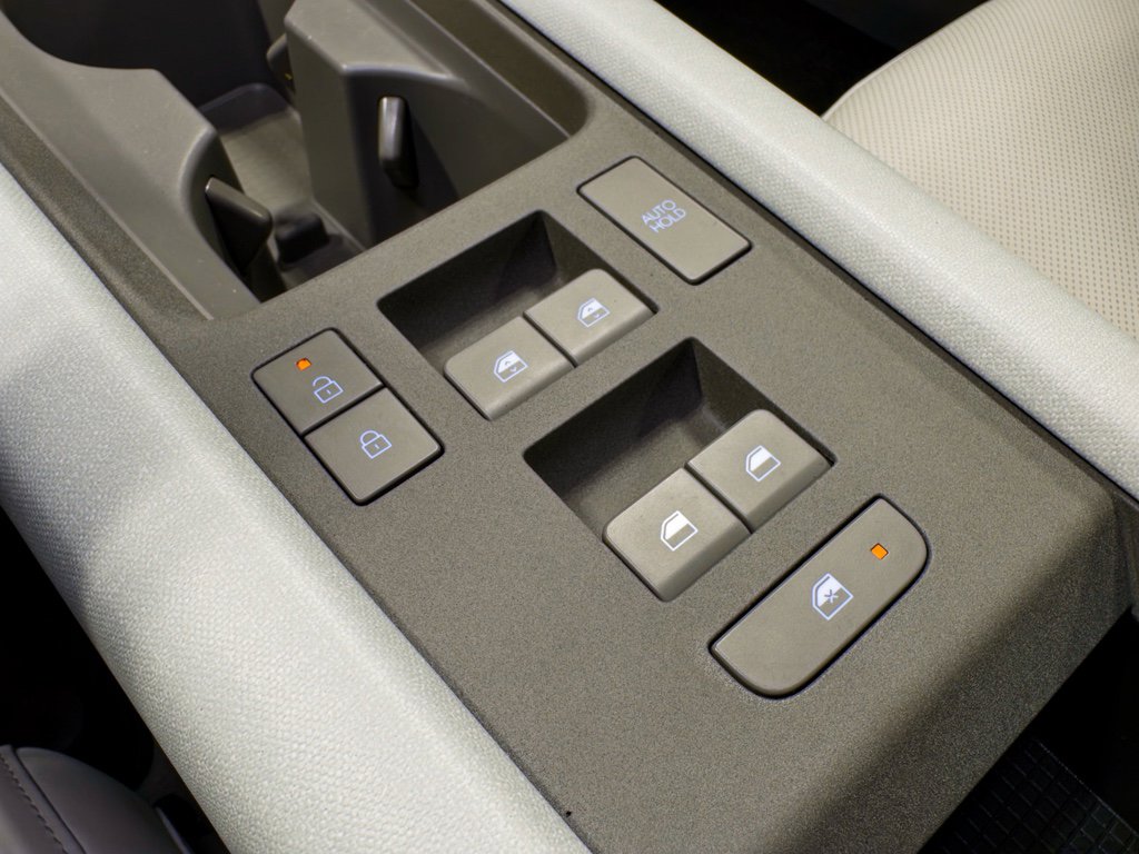 Used 2024 Hyundai Ioniq 6 SEL image 19