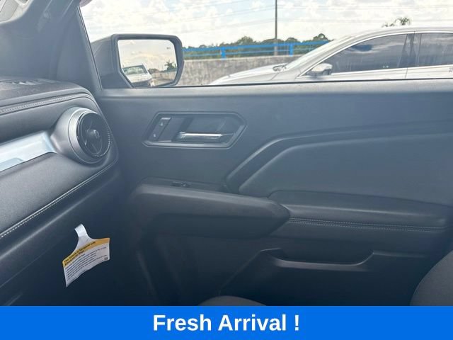 Used 2024 Chevrolet Colorado LT w/ LT Convenience Package RWD image 10