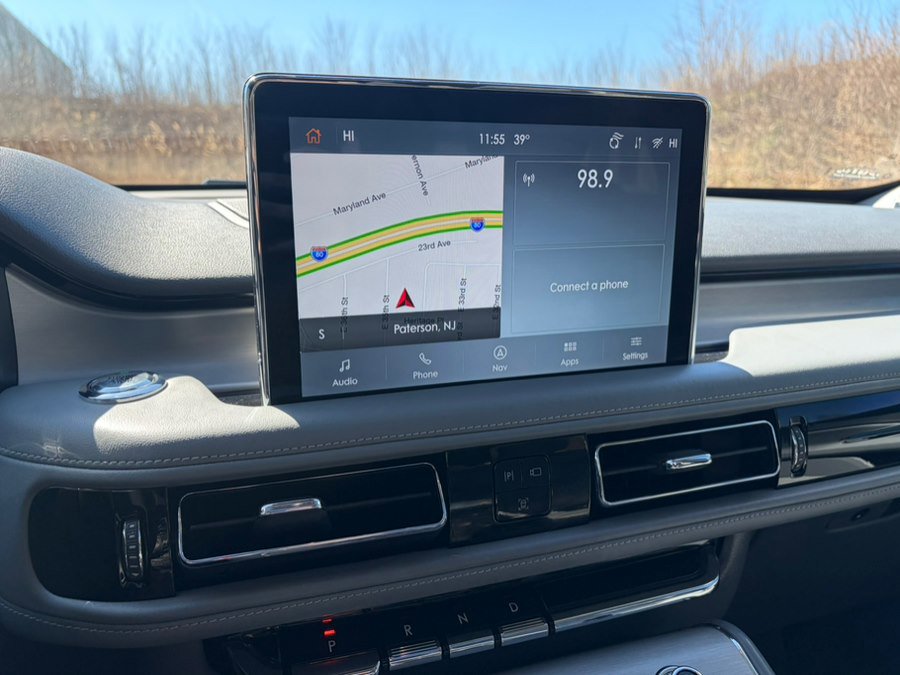 Used 2021 Lincoln Aviator Reserve w/ Elements Package Plus image 33