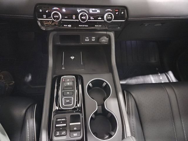 Certified 2025 Honda Pilot Elite image 25